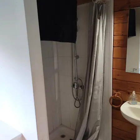 De Veron * קוניל דה לה פרונטרה