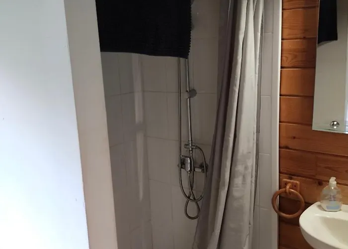 De Veron * كونيل ذي لا فرونتيرا